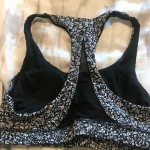 lululemon sports bra black